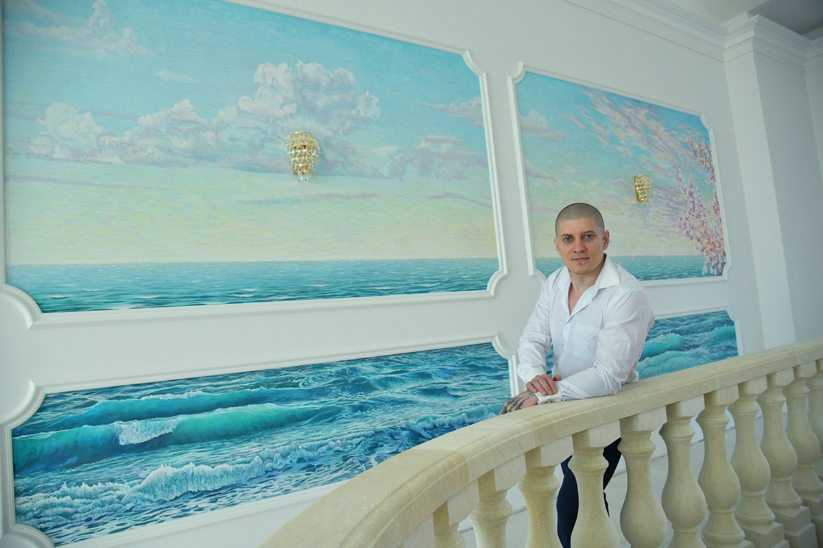 Роспись на стене, художник Арон Оноре